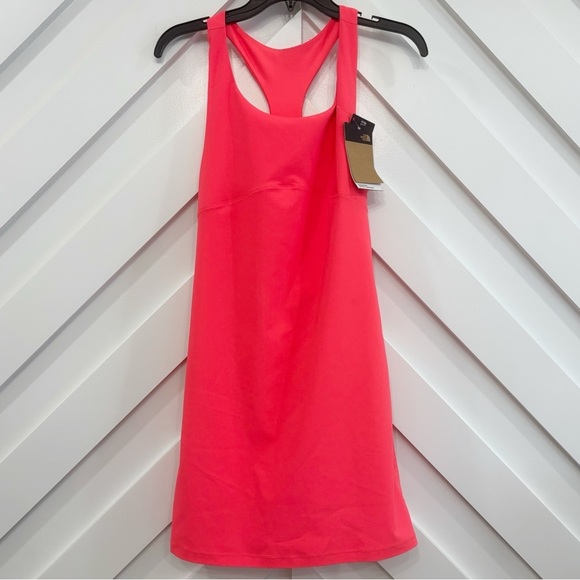 The North Face Dresses & Skirts - NWT North Face Women's Arque Hike Dress In Radiant Poppy Size Medium